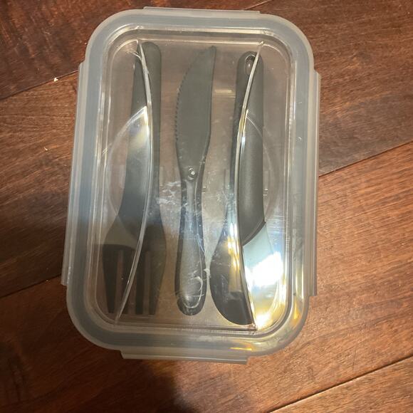 Glass Meal Prep Containers w/ 3 pc Utensils - 4 Ct - Picture 4 of 6